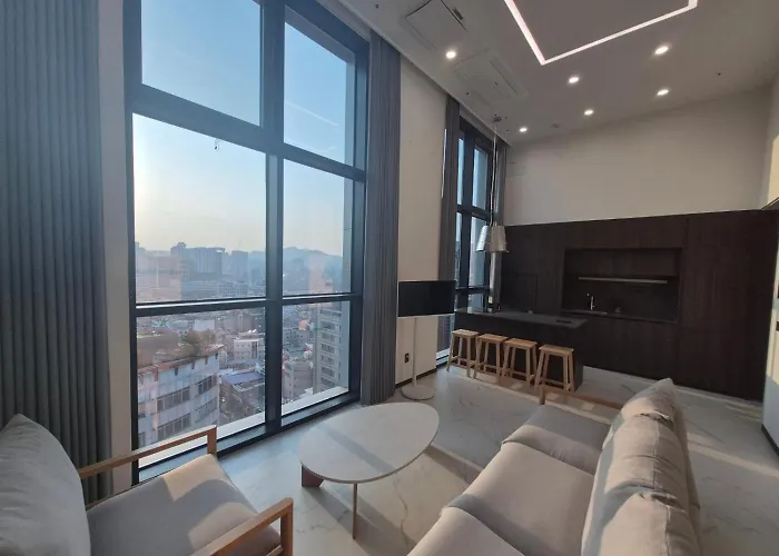 House With The Best View New Building, In The Heart Of Seoul, Dongdaemun History & Culture Park Station